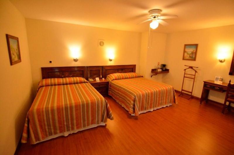 Plaza Uruapan Hotel المظهر الخارجي الصورة